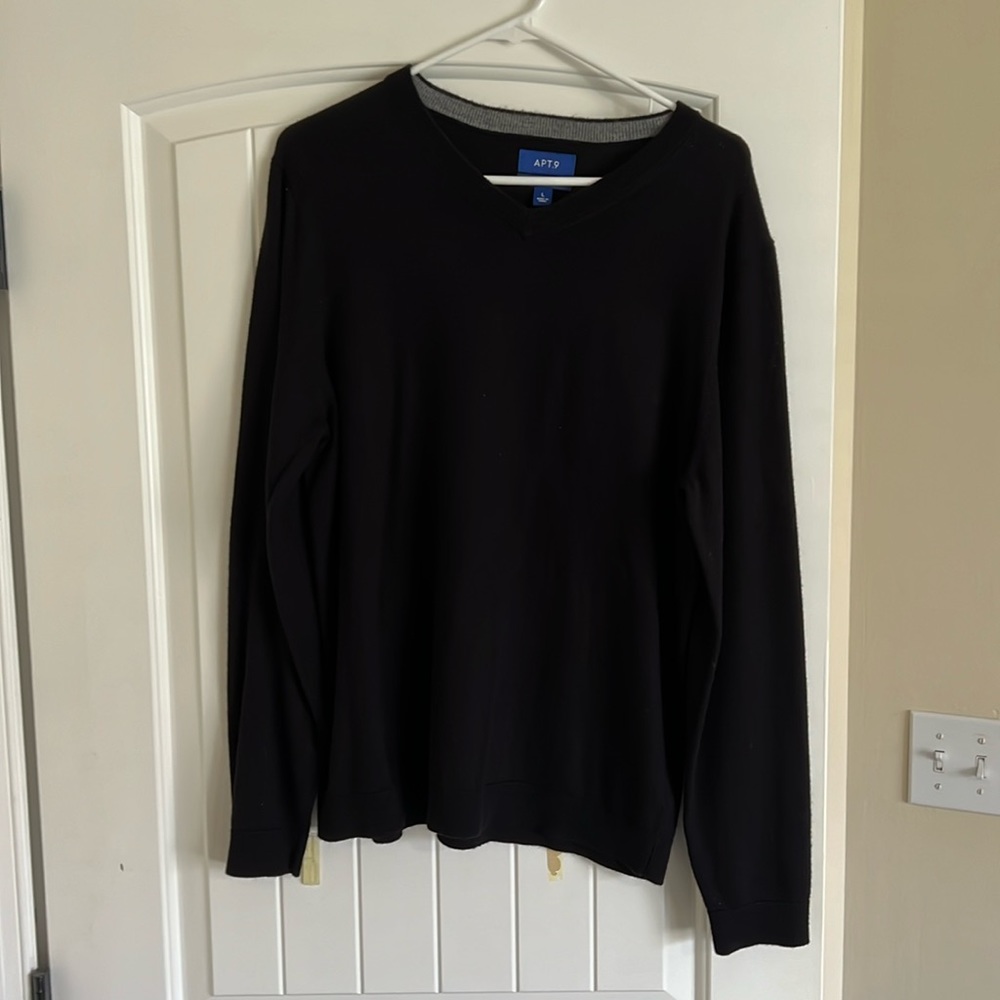 Apt 9 Black V-Neck Sweater